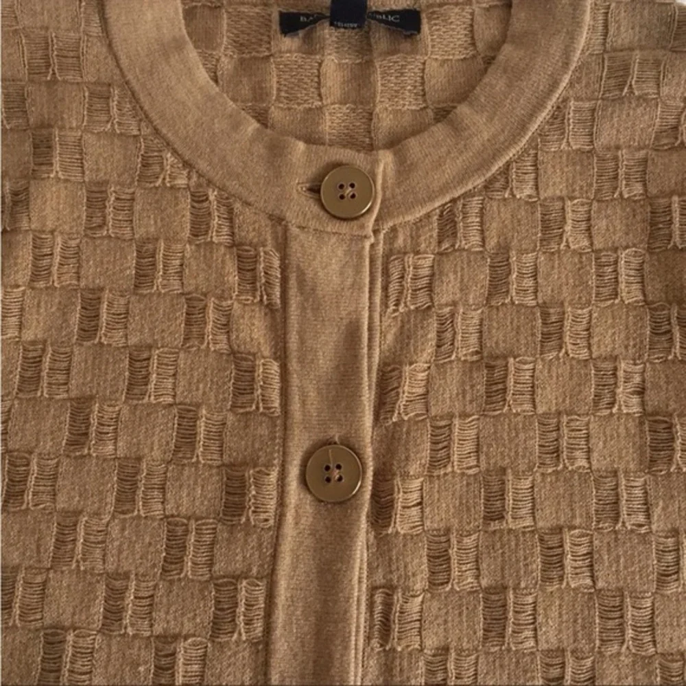 Banana Republic Long Knit Button Front Cardigan - Picture 6 of 10